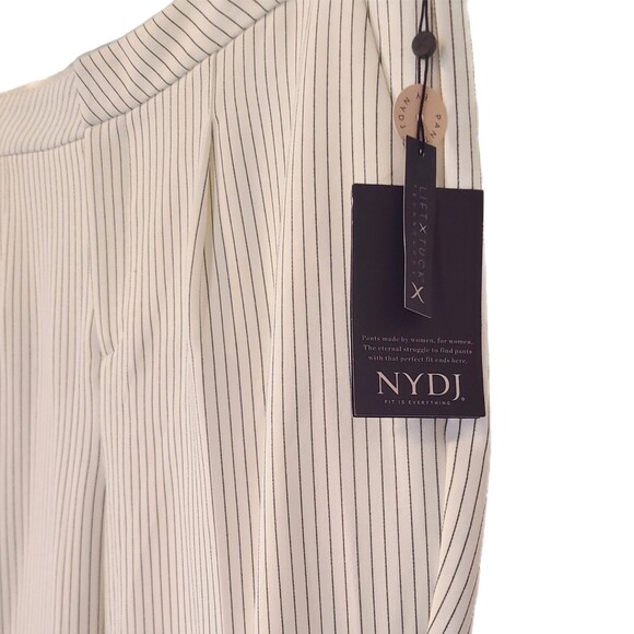 NYDJ Lift & Tuck Ivory Pinstripe Pleated Cropped Dress Pants, Size 16, NWT $139 - Picture 7 of 9